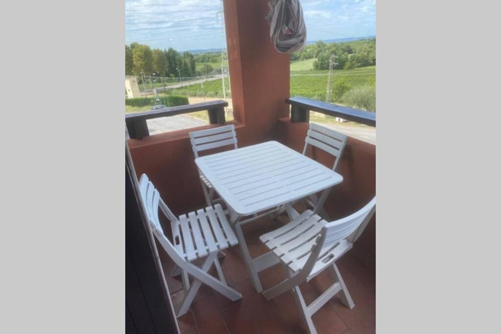 10 Minuti Dal Lago Di Garda E Da Gardaland Castelnuovo del Garda Exterior foto